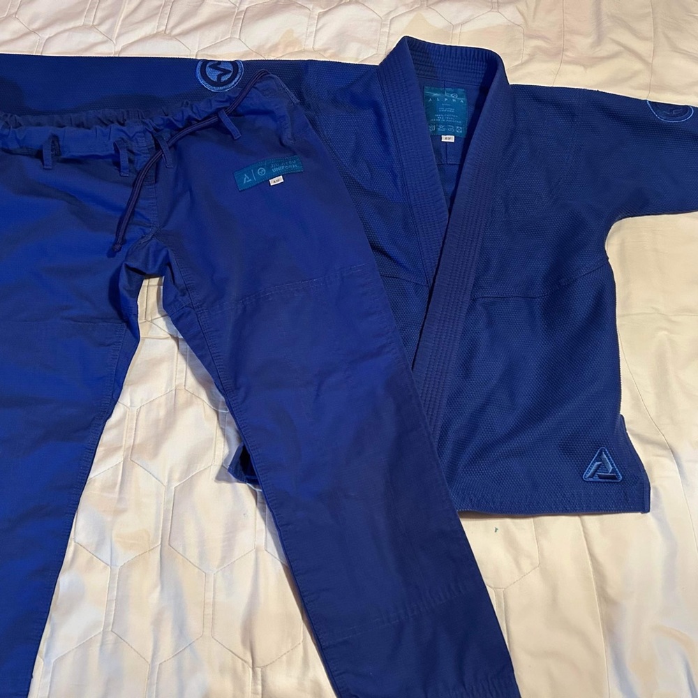 Woman’s BJJ GI